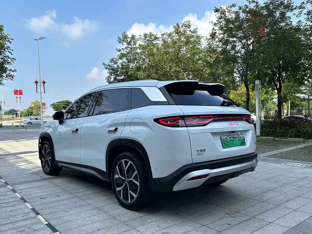 BYD L DM-i — миниатюра 6