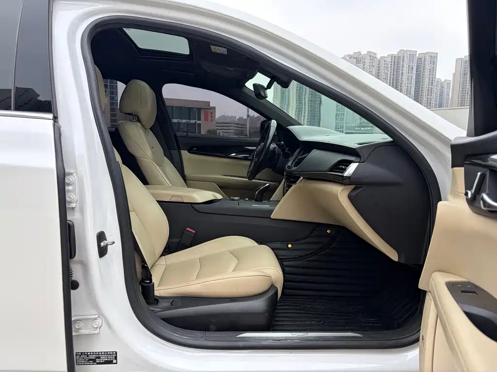 Cadillac CT6 — миниатюра 14