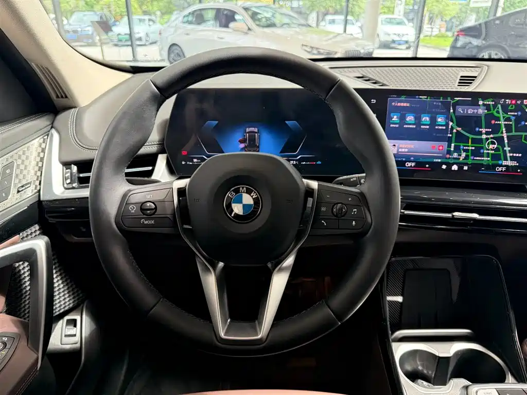 BMW X1 2024 sDrive25Li X