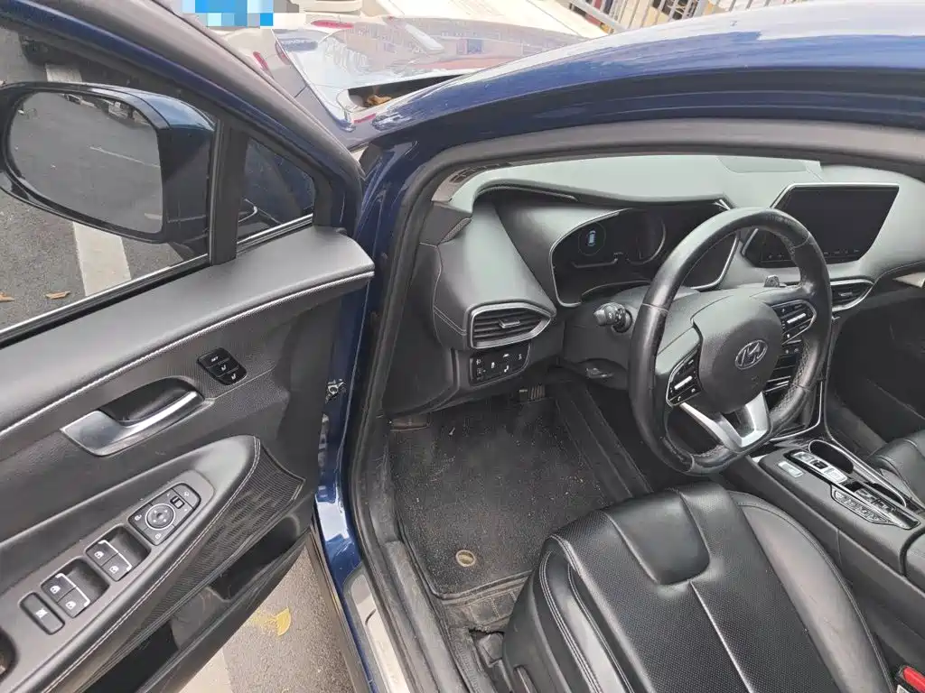 Hyundai Santa Fe — миниатюра 17