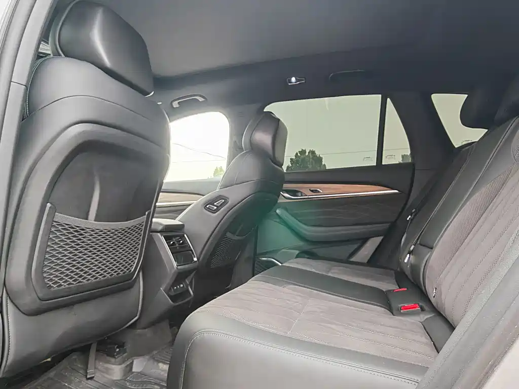 Geely Xingyue L — миниатюра 6