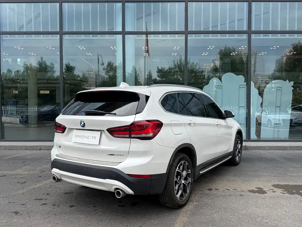 BMW X1 — миниатюра 7