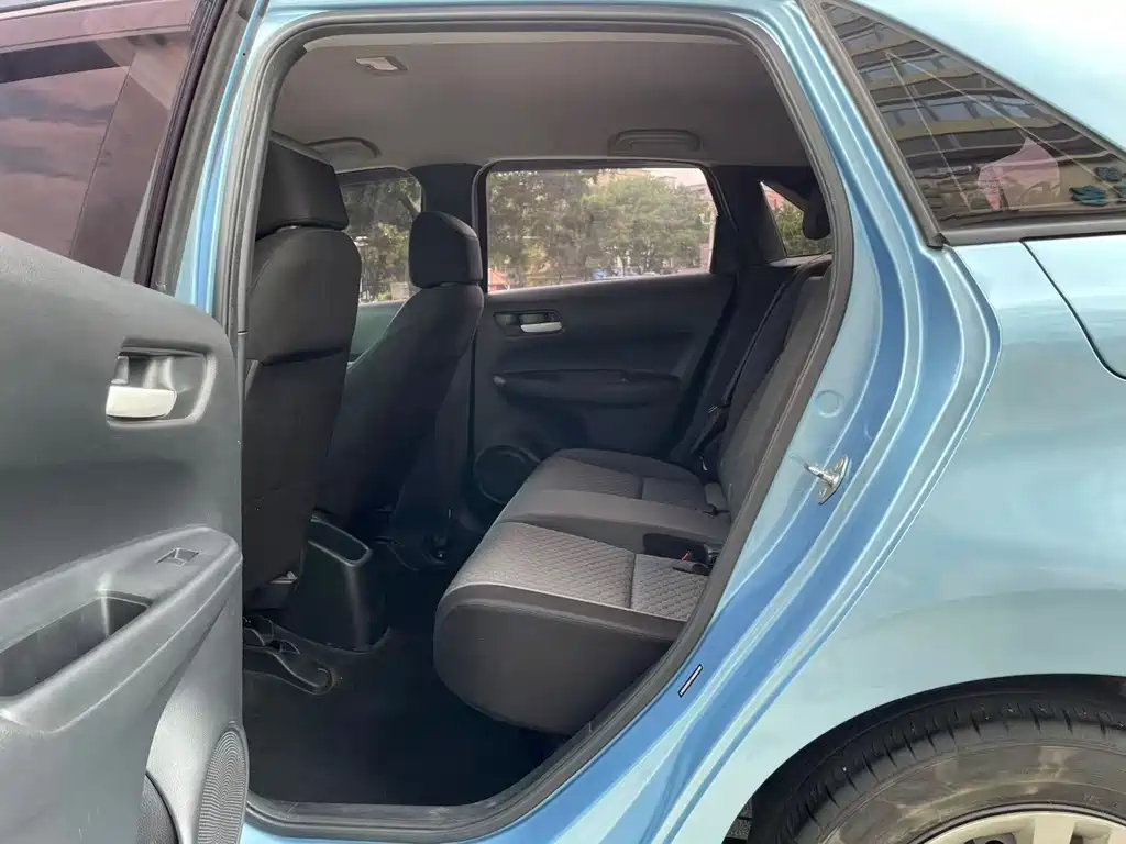 Honda Fit — миниатюра 9