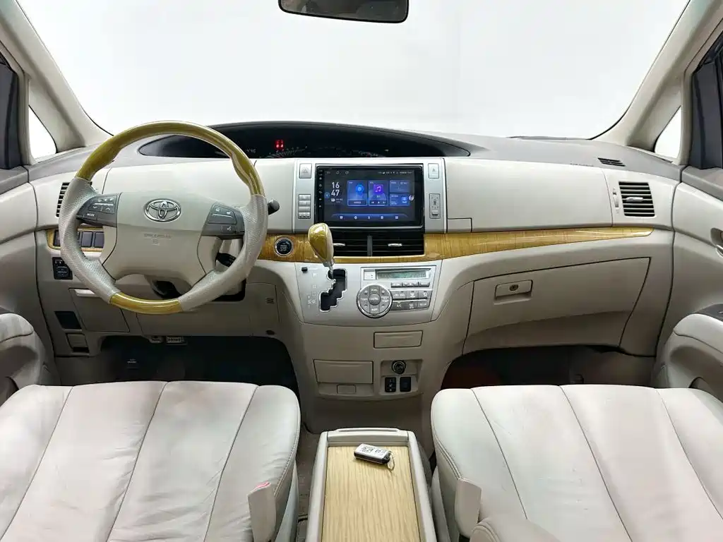 Toyota Previa — миниатюра 16