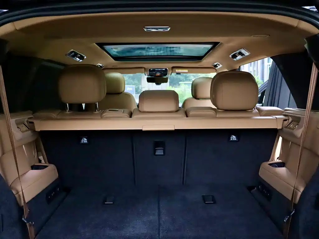 Land Rover Range Rover — миниатюра 21