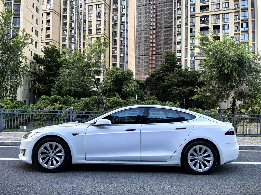 Tesla Model S 2016 Model S 75