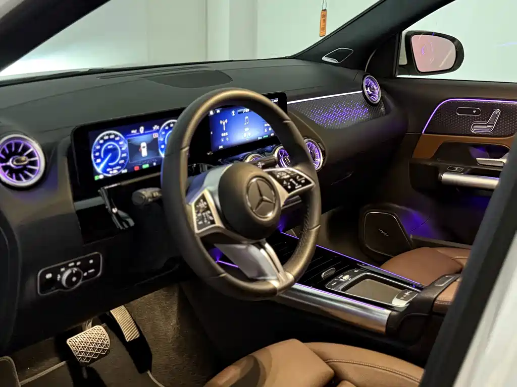 Mercedes-Benz EQA — миниатюра 20
