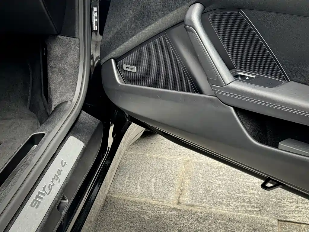 Porsche 911 — миниатюра 10
