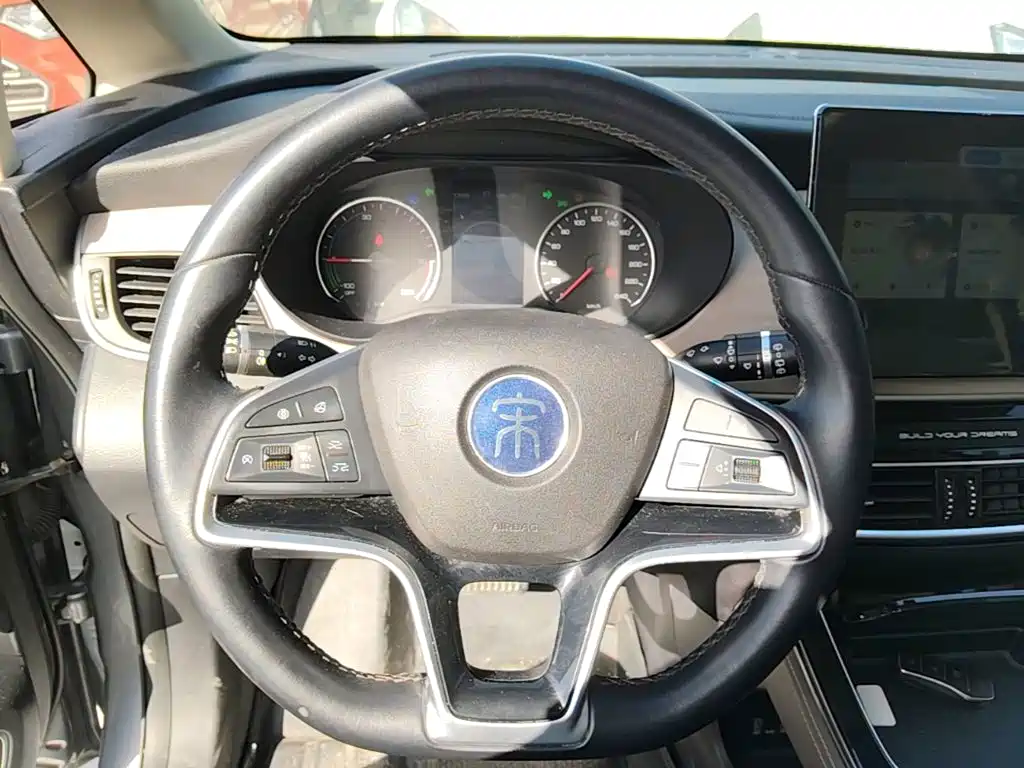 BYD MAX New Energy — миниатюра 11