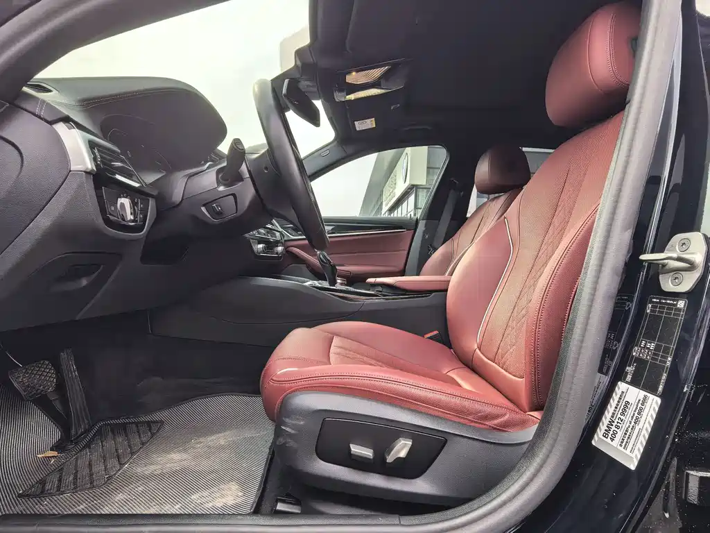 BMW 5 Series — миниатюра 18