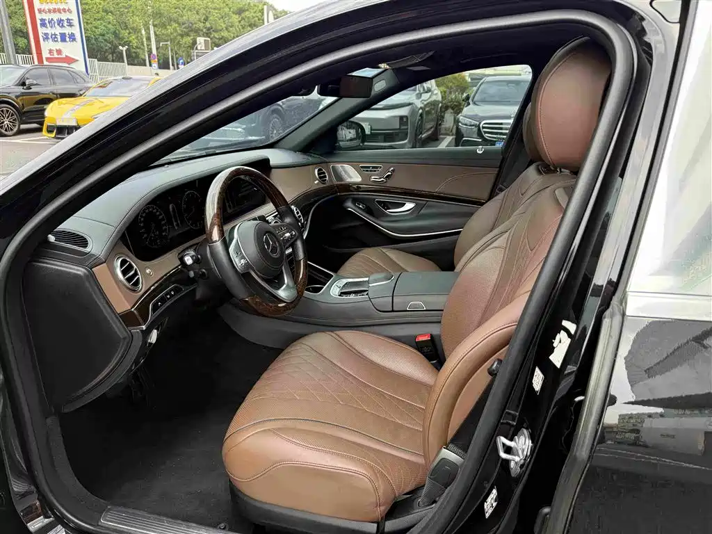 Mercedes-Benz S-Class — миниатюра 7