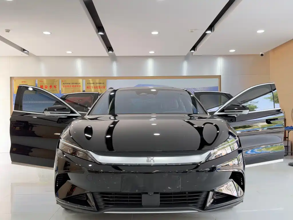 BYD Han — миниатюра 16