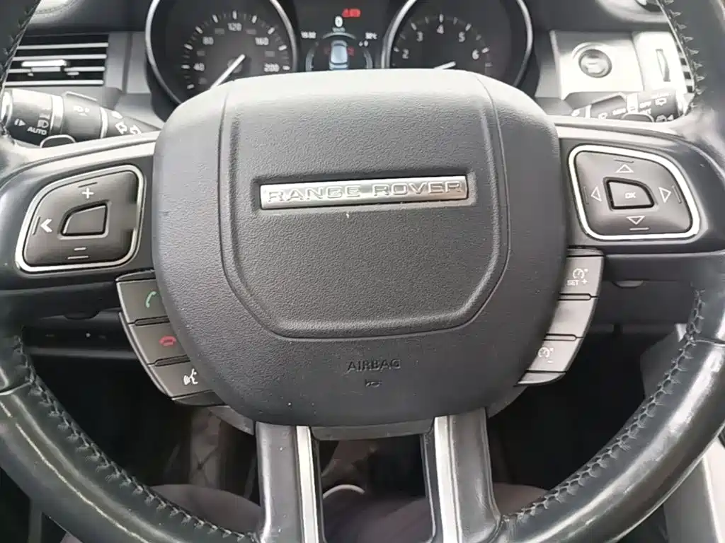 Land Rover Evoque — миниатюра 11