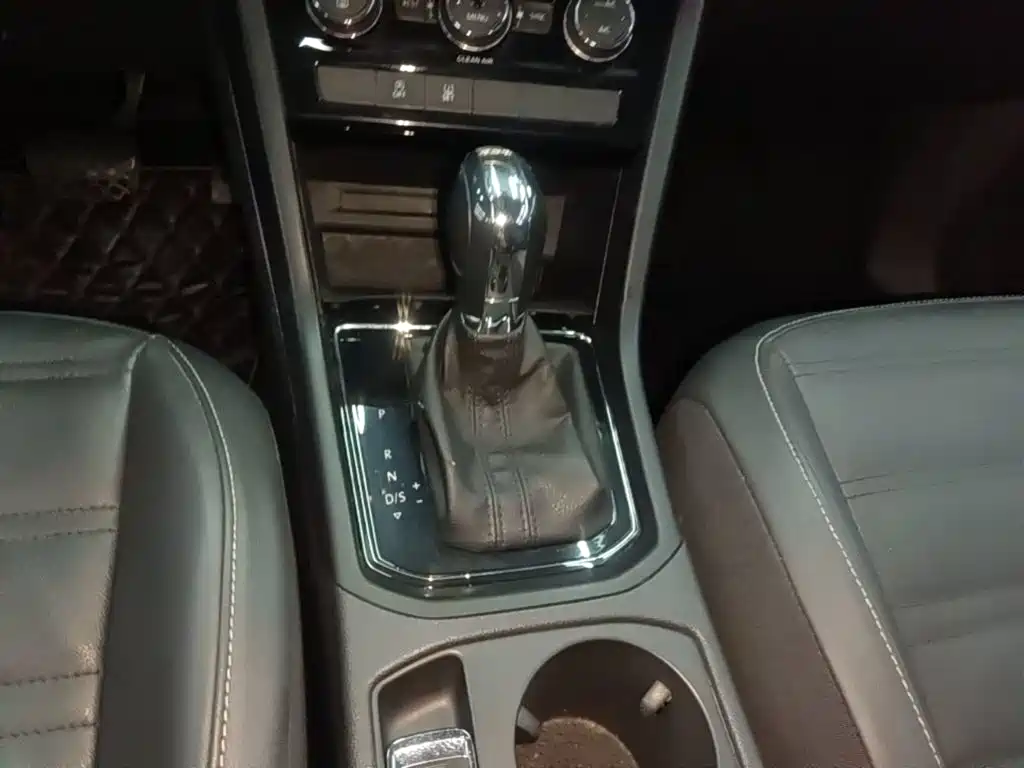 Volkswagen Touran — миниатюра 14