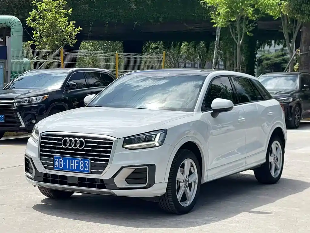 Audi Q2L 2021