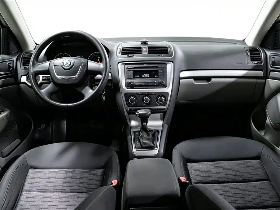 Skoda Octavia — миниатюра 10