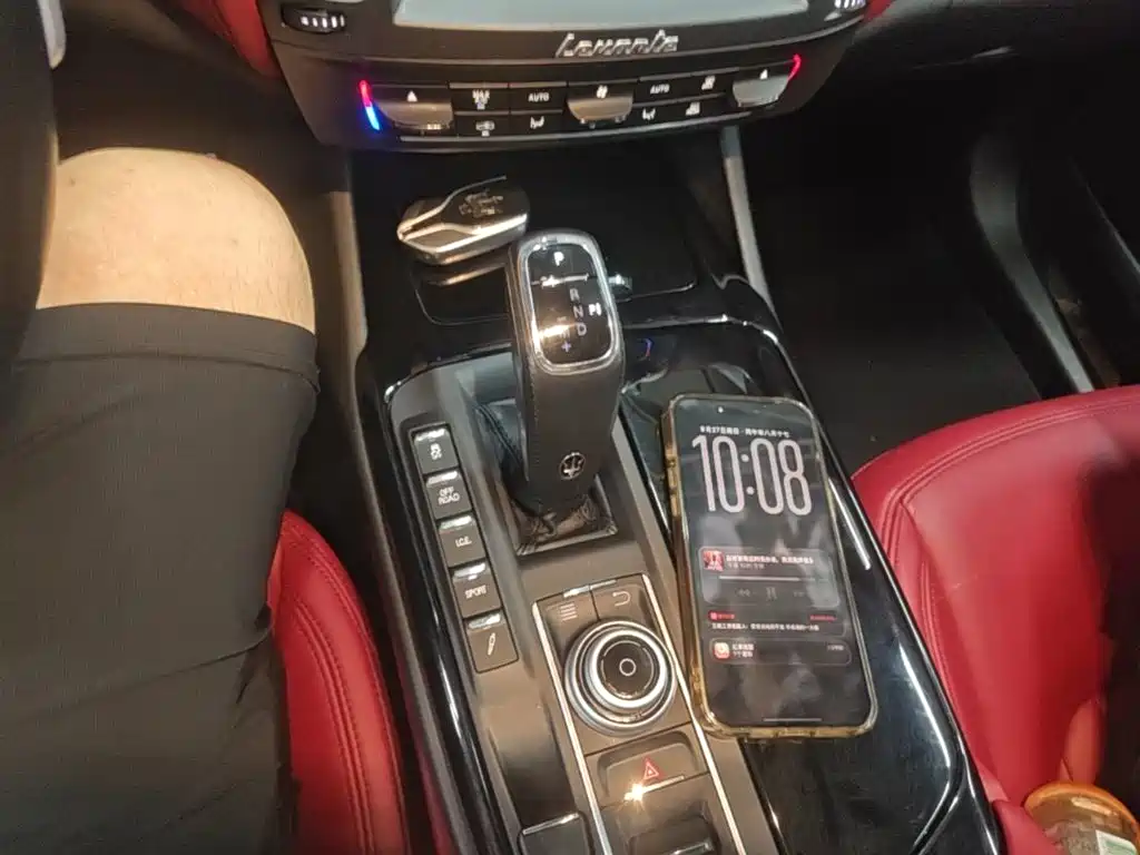 Maserati Levante — миниатюра 14