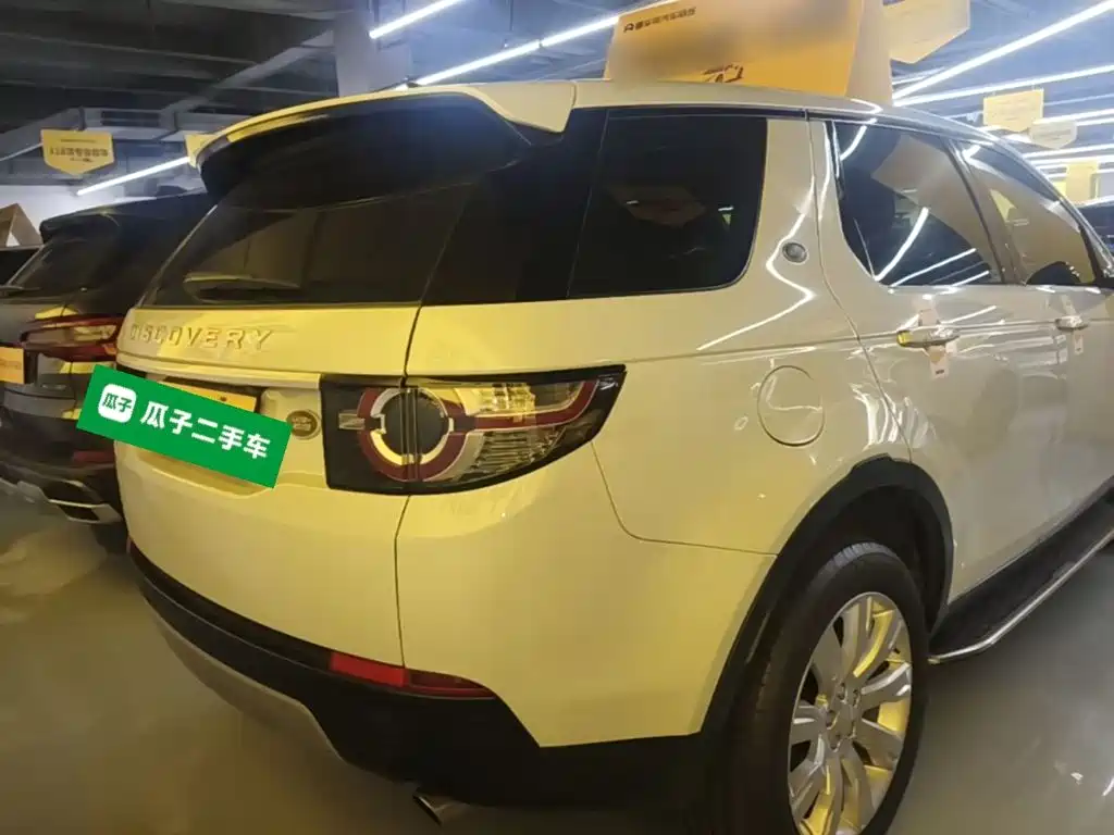 Land Rover Discovery Sport — миниатюра 7