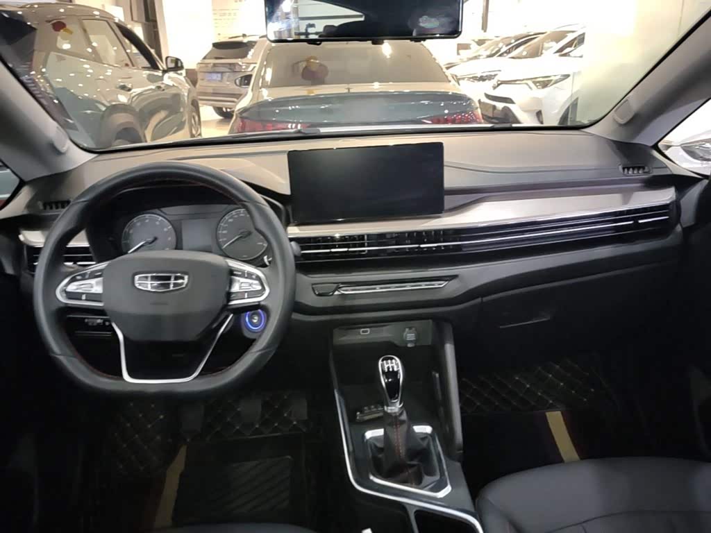 Geely Vision X3 1.5 л 2021 г. Белый, пробег 19900 км