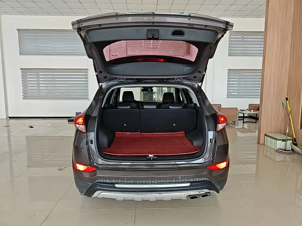 Hyundai Tucson — миниатюра 19