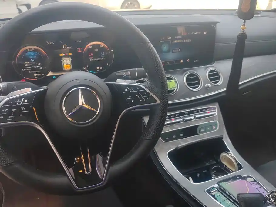 Mercedes-Benz E-Class New Energy — миниатюра 12