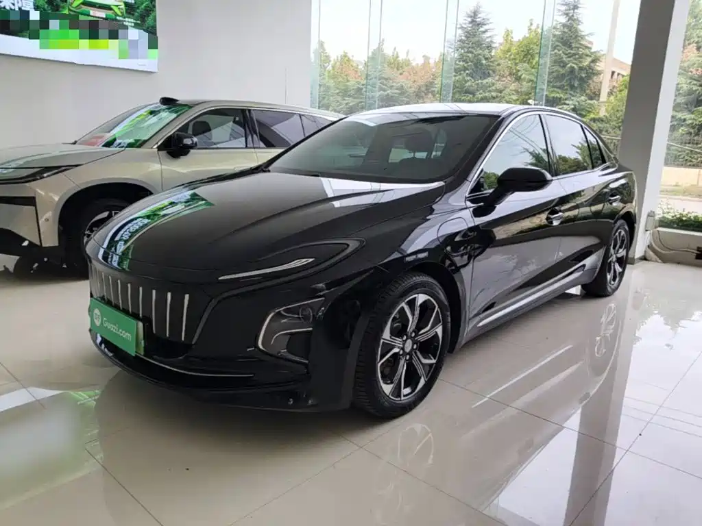 Hongqi Hongqi E-QM5