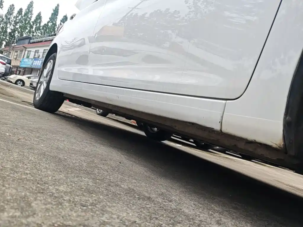 Hyundai Elantra Langdong — миниатюра 21