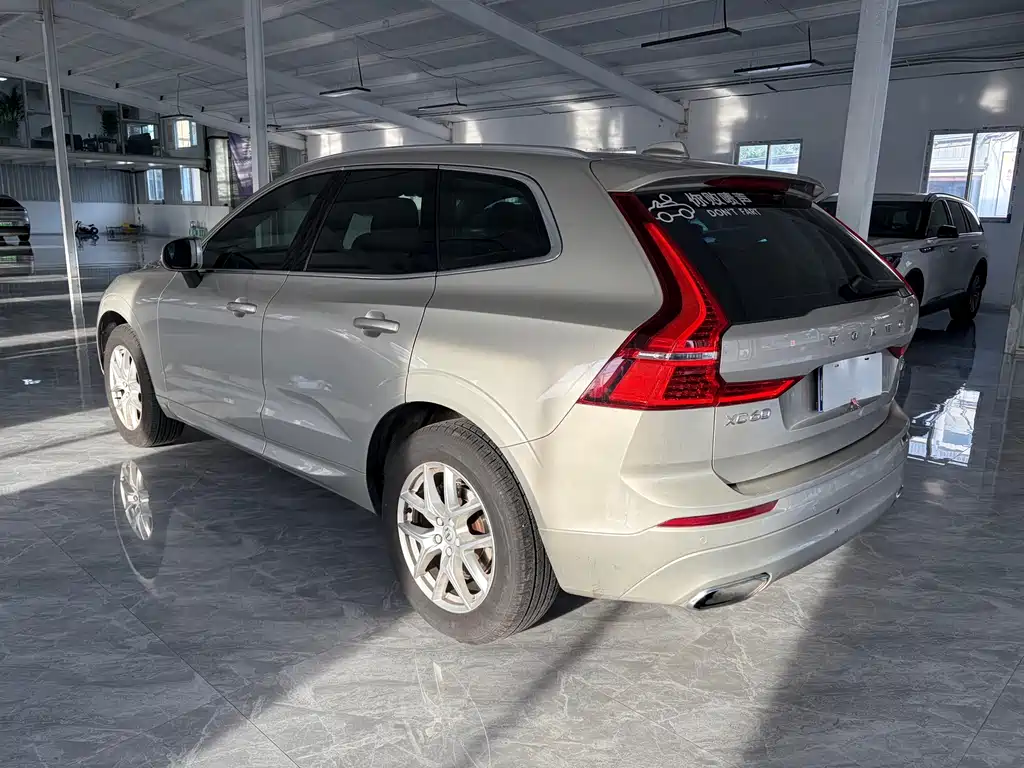 Volvo XC60 — миниатюра 4
