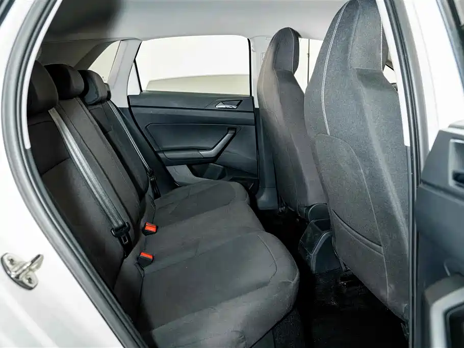 Volkswagen Polo — миниатюра 20