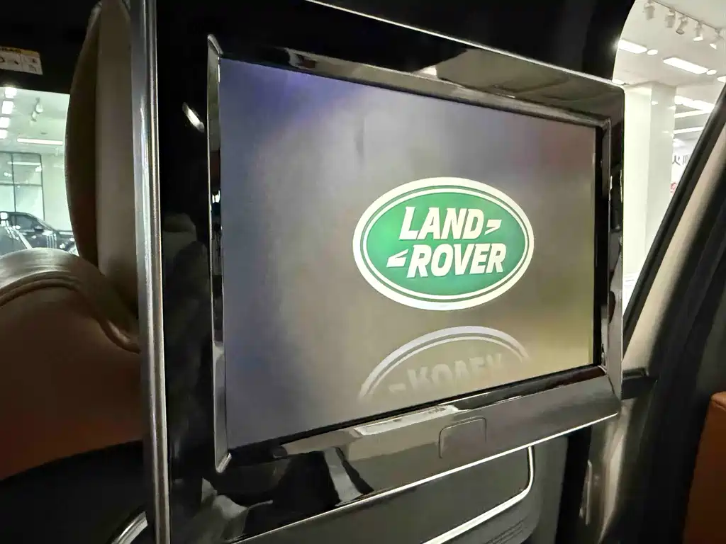 Land Rover Range Rover — миниатюра 16
