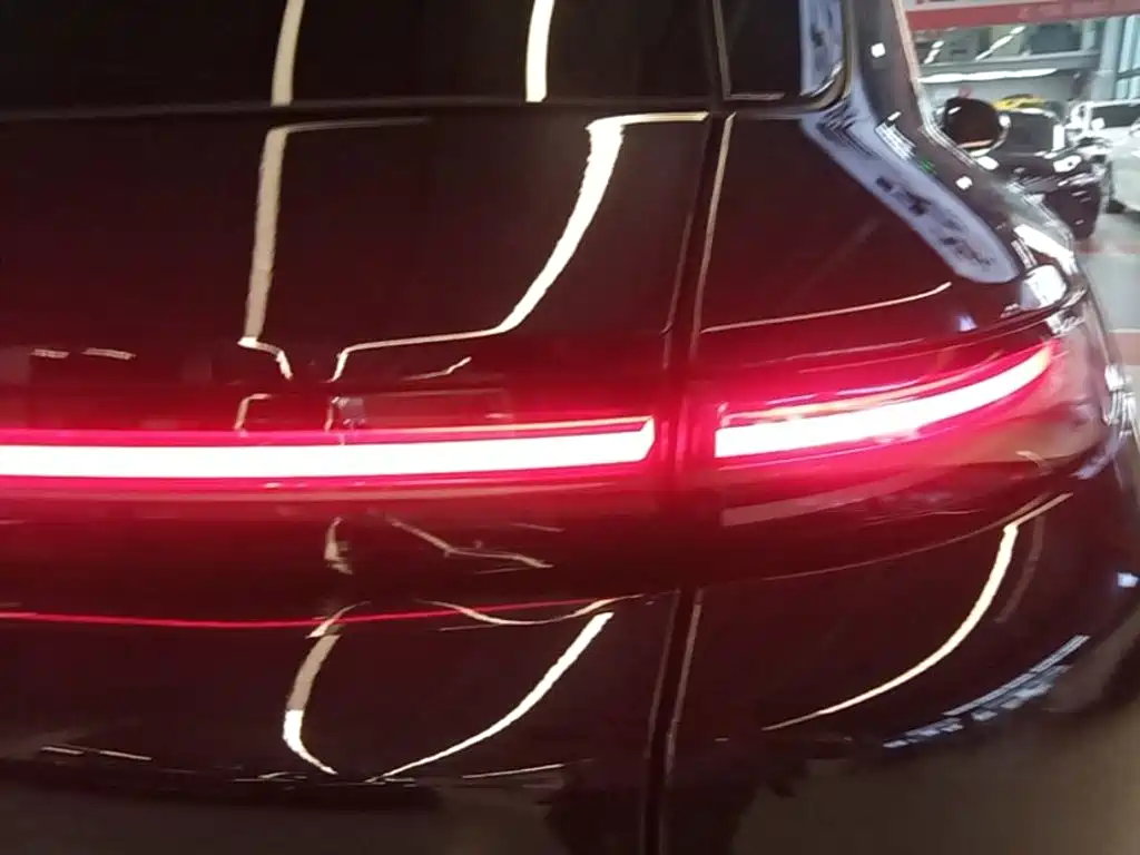 Li Auto Li L8 — миниатюра 8