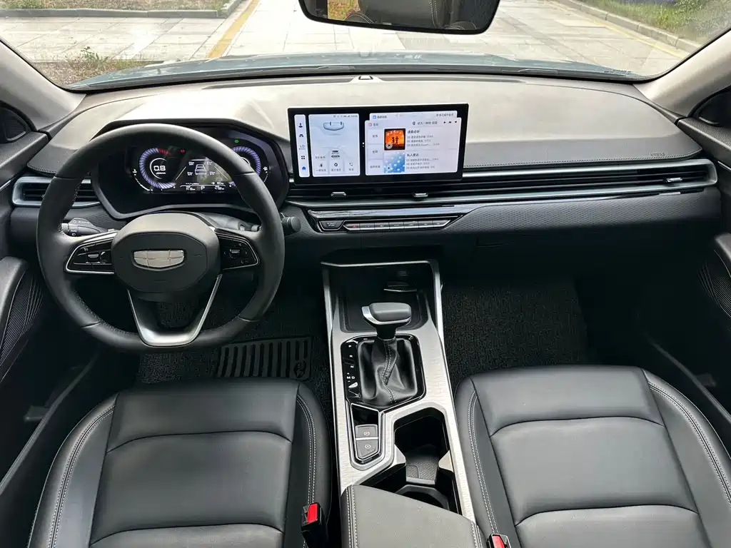 Geely Emgrand — миниатюра 4