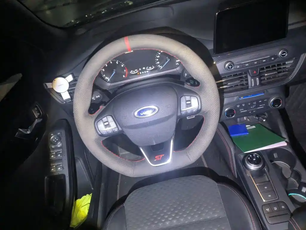 Ford Focus — миниатюра 11