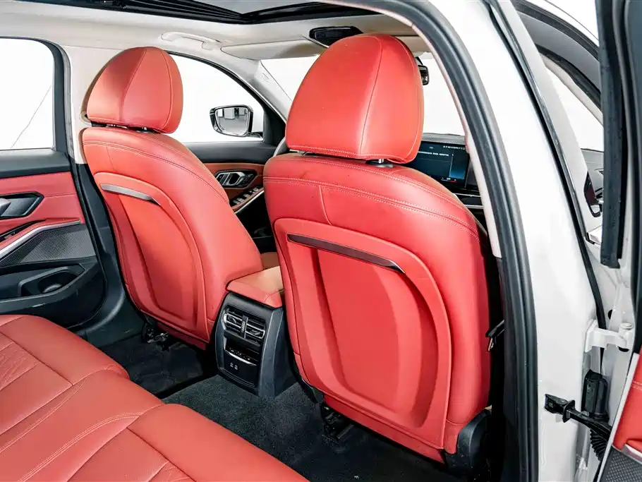 BMW 3 Series — миниатюра 19