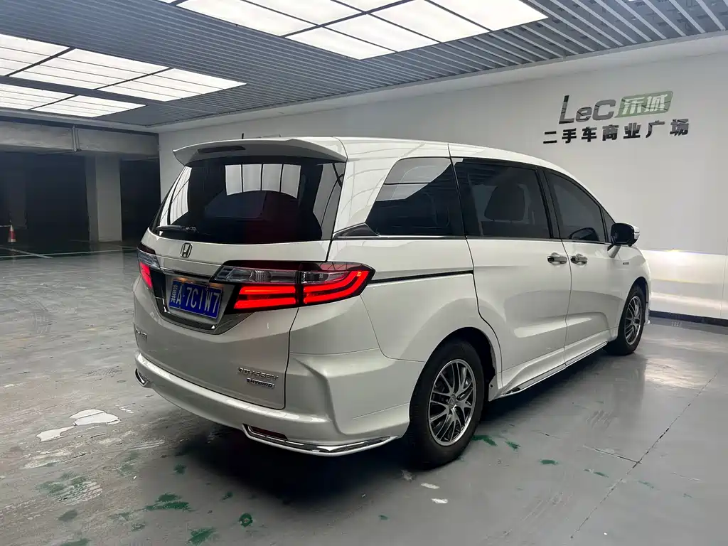 Honda Odyssey 2021 2.0L