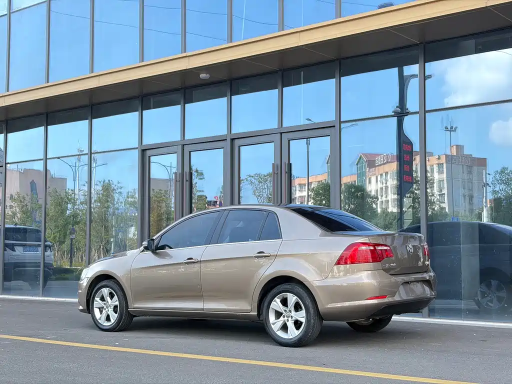 Volkswagen Bora — миниатюра 12