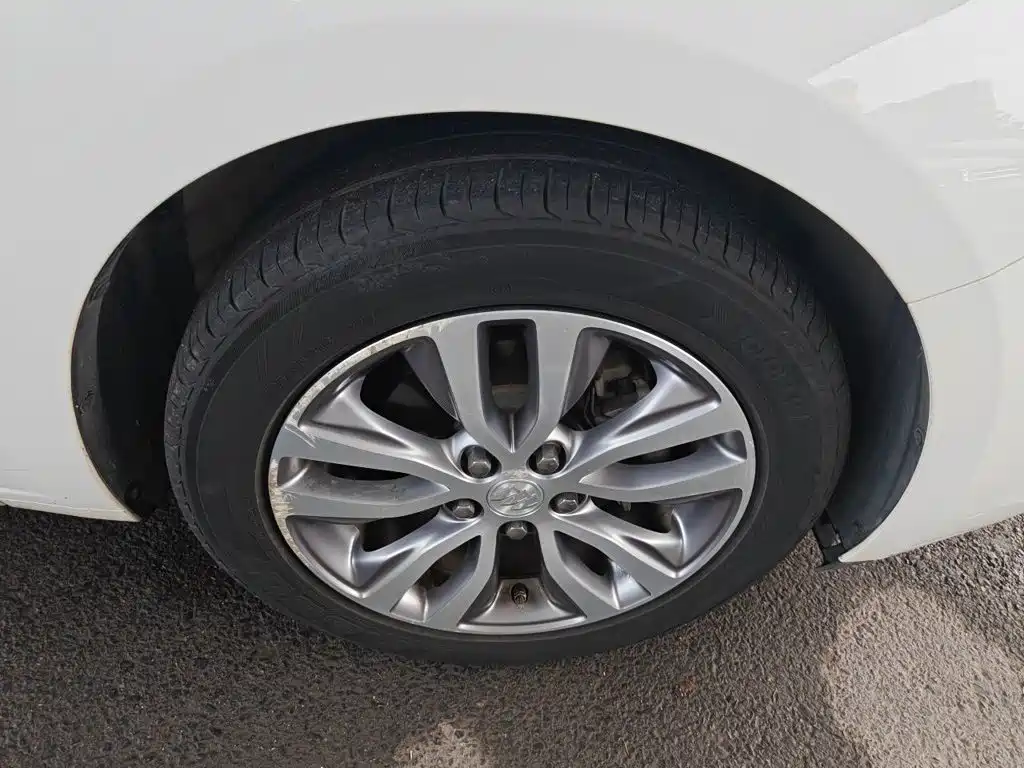 Buick Excelle — миниатюра 24