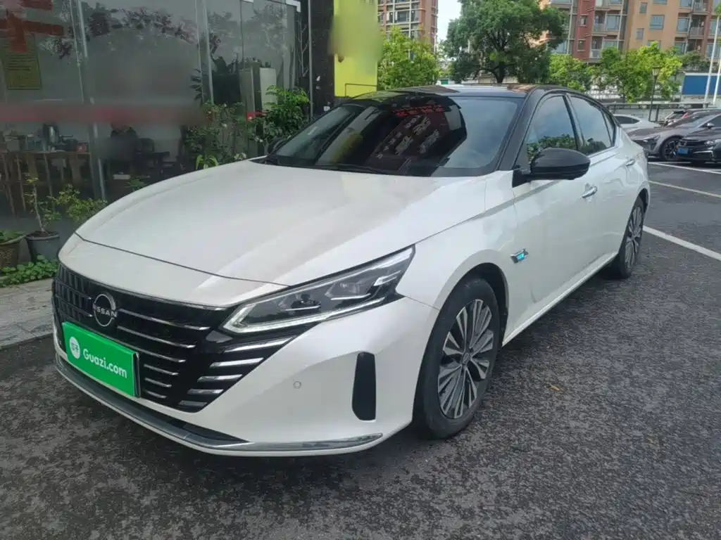 Nissan Teana — миниатюра 2