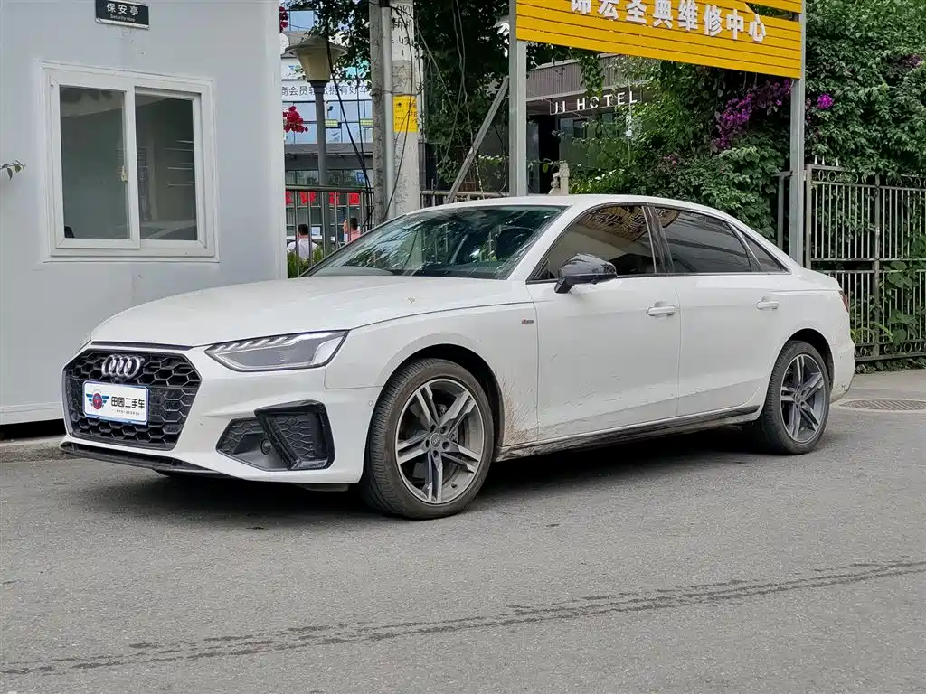 Купить Audi A4L