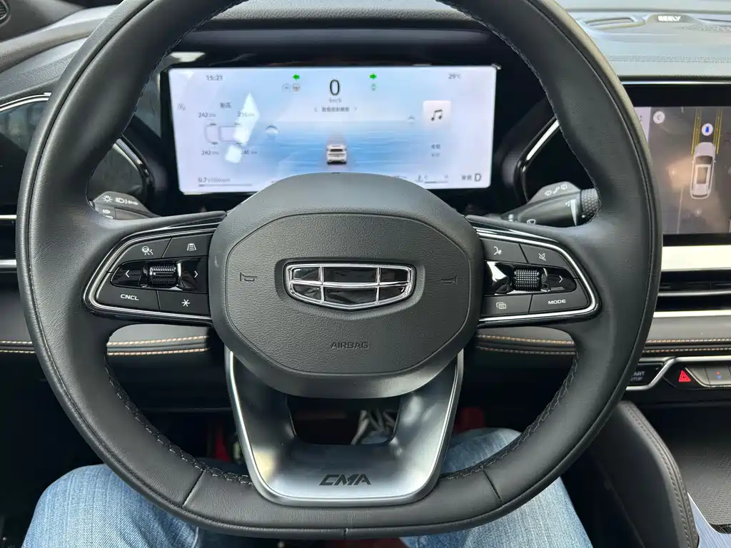 Geely Xingyue L — миниатюра 14