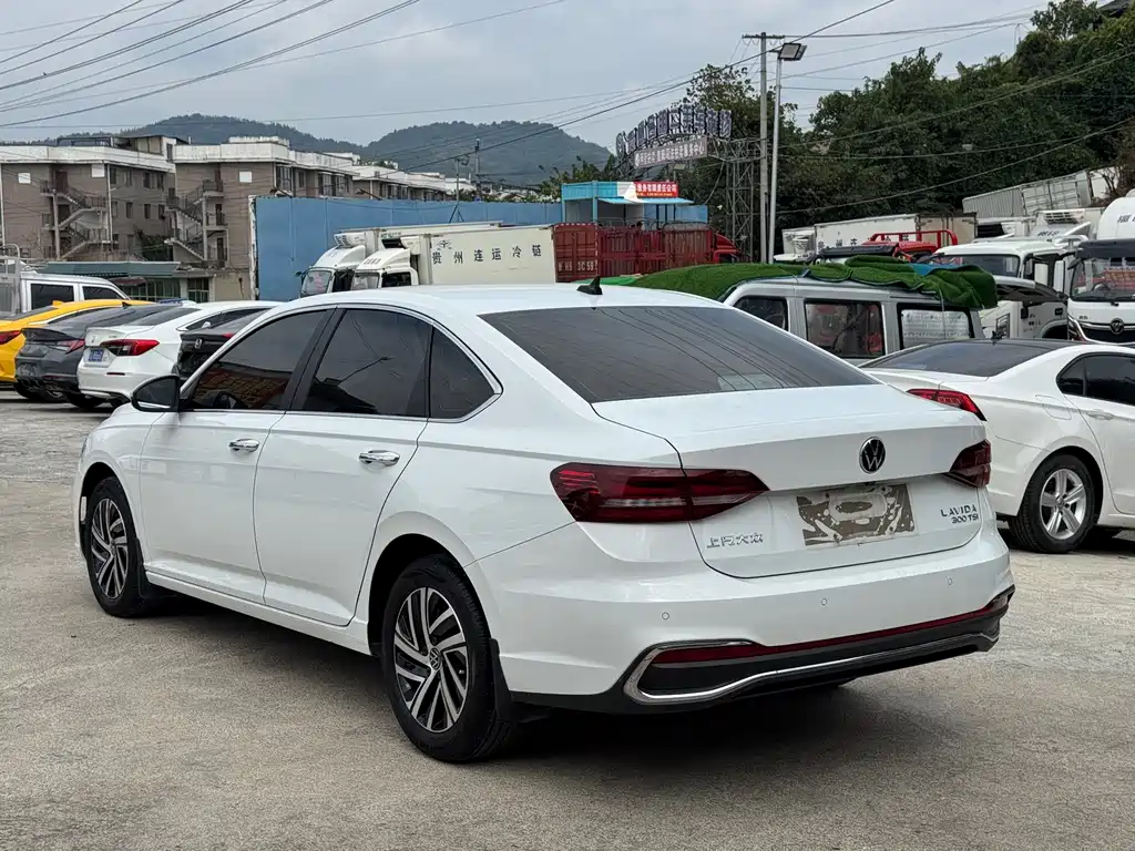 Volkswagen Lavida — миниатюра 14