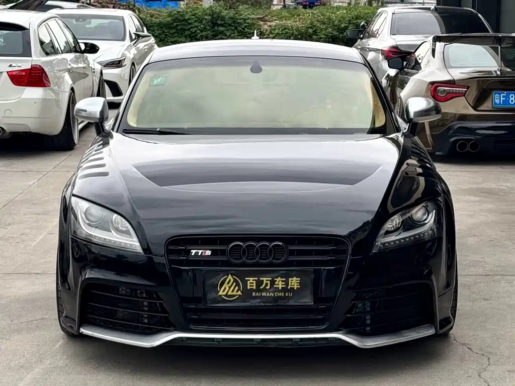 Audi TTS 2011