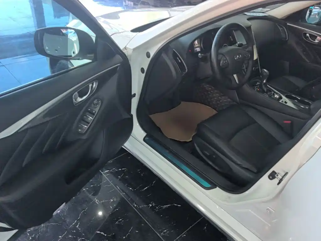 Infiniti Q50L — миниатюра 16