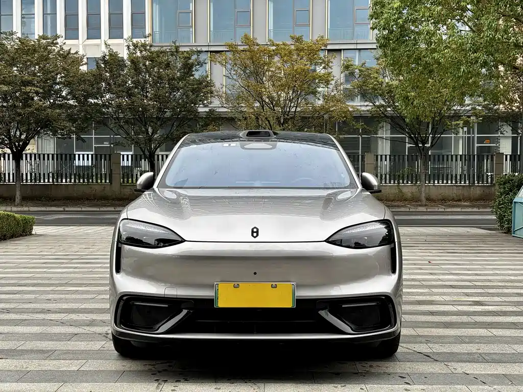 AITO AITO M6 — миниатюра 2
