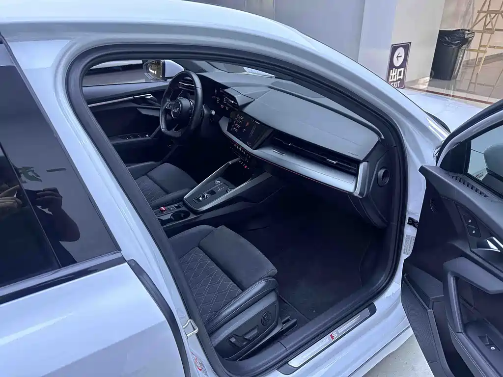 Audi A3 — миниатюра 11