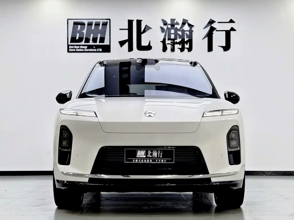 NIO ES8 — миниатюра 2
