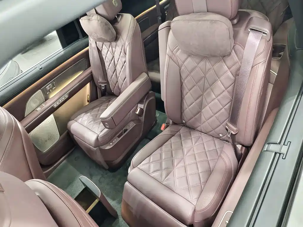 NIO ES8 — миниатюра 14