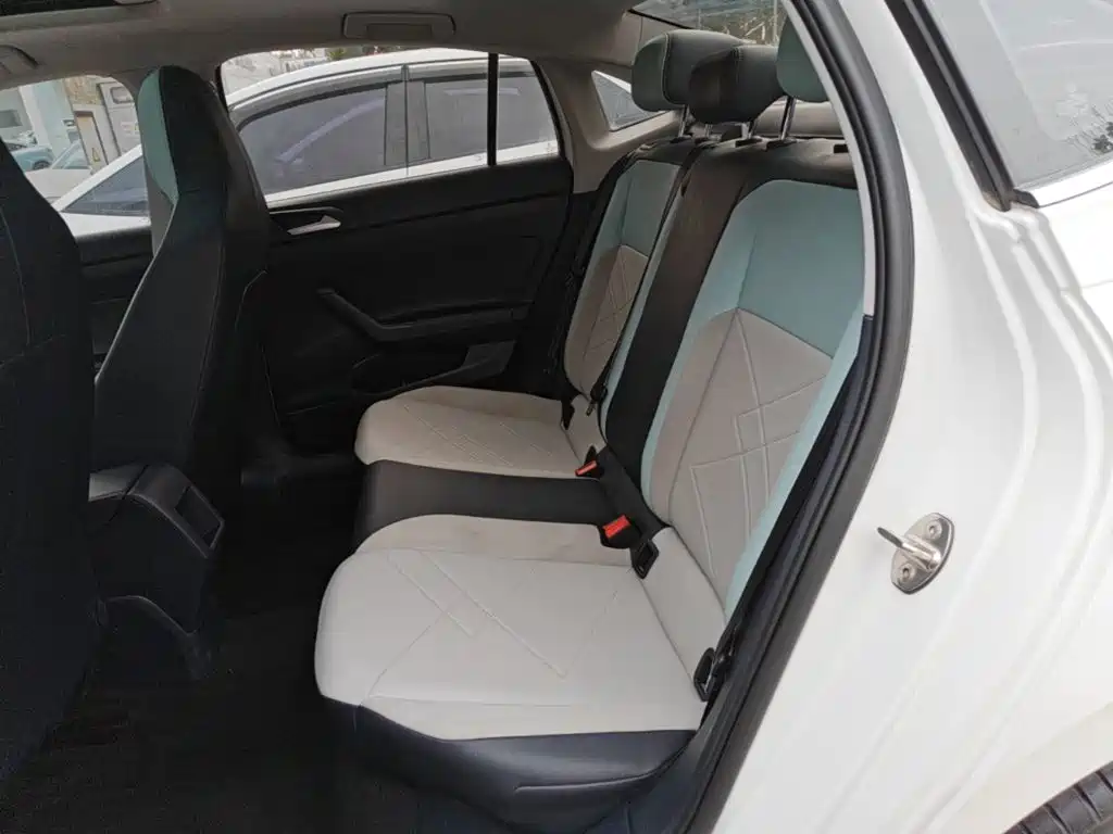 Volkswagen Lavida — миниатюра 13