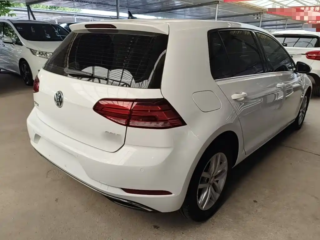 Volkswagen Golf — миниатюра 7
