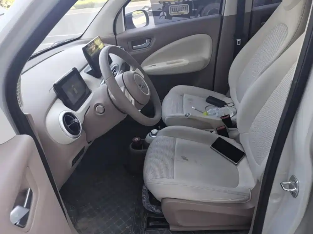 Wuling MINIEV — миниатюра 22